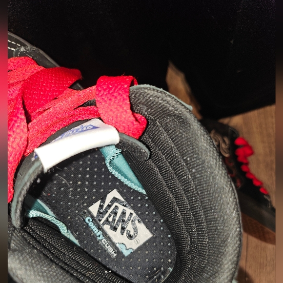 Vans ComfyCush Sk8-Hi 'Ignition - Picture 10 of 11